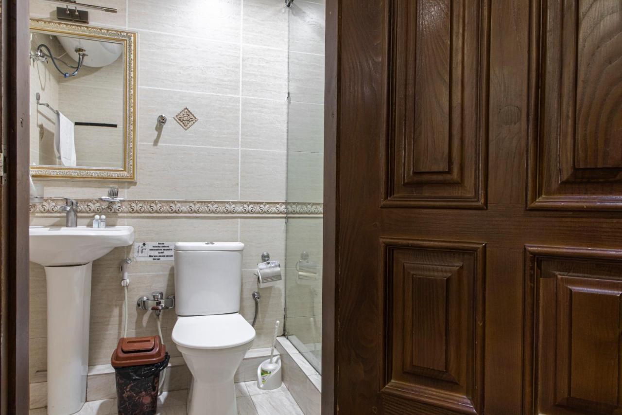 Nur M Tashkent Exterior foto