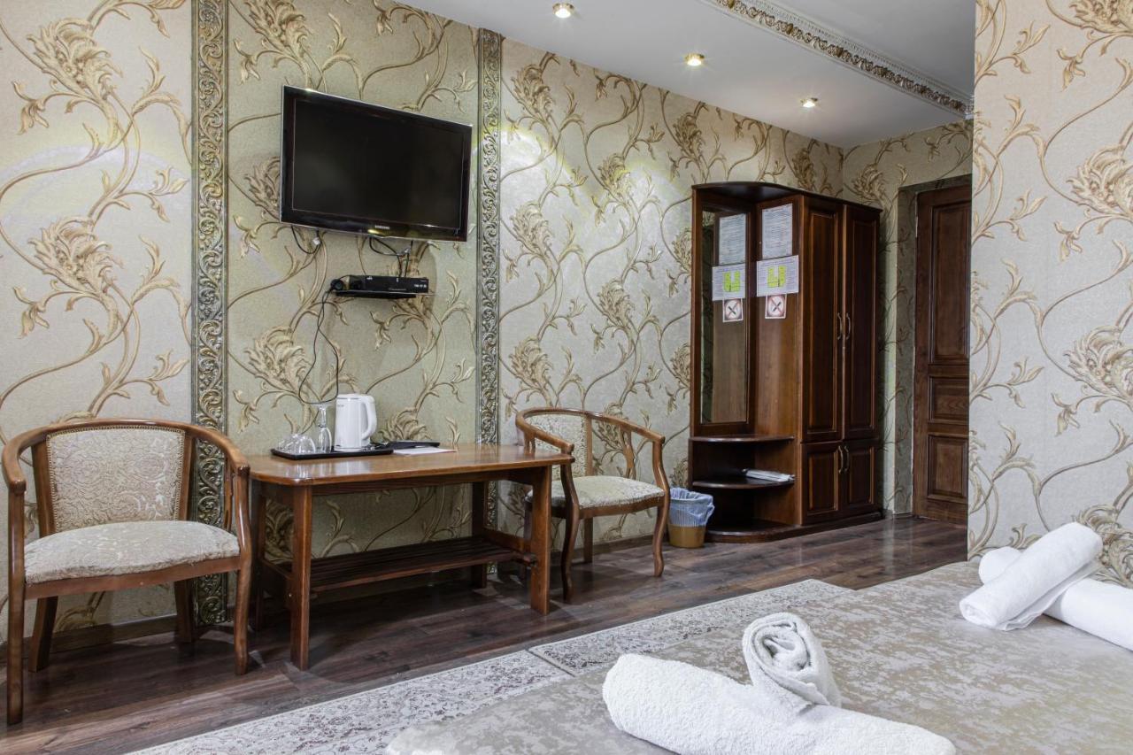 Nur M Tashkent Exterior foto