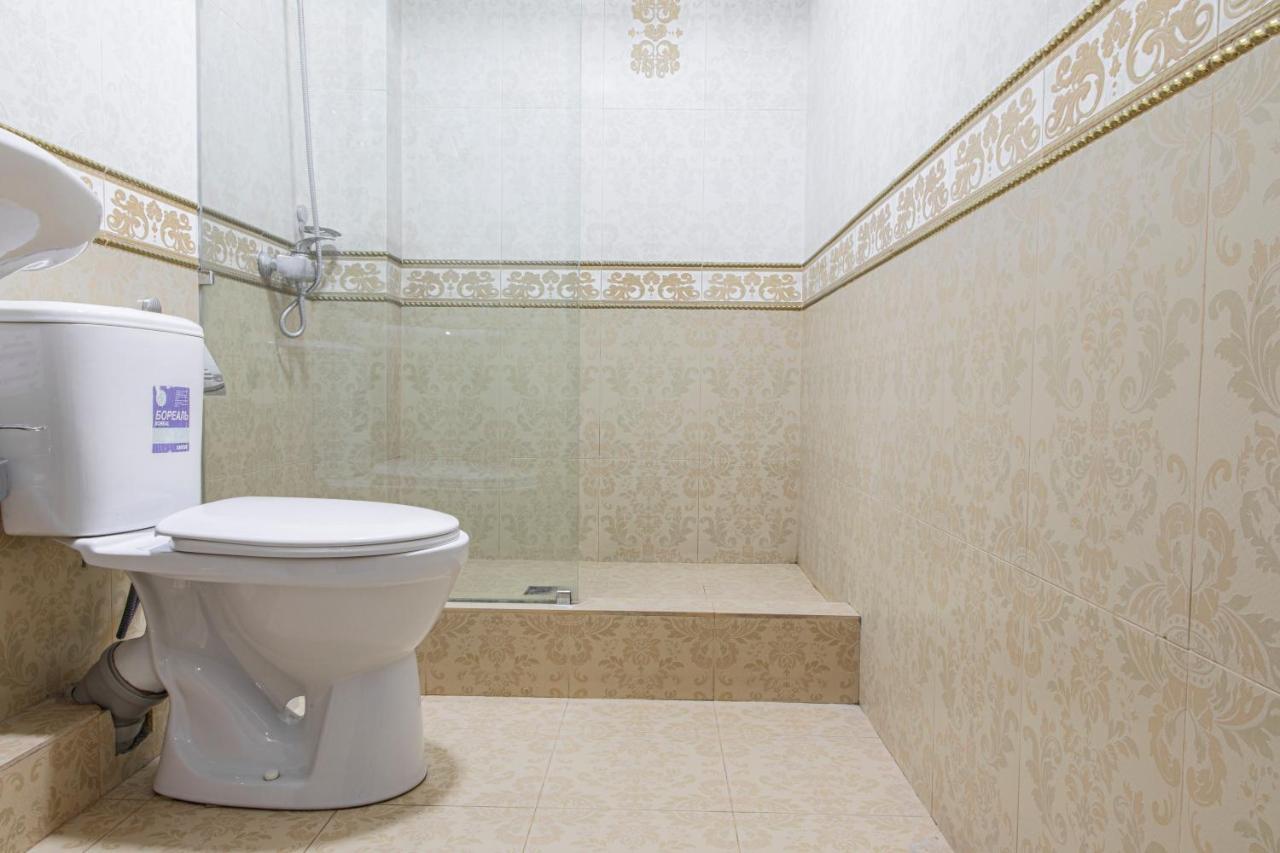 Nur M Tashkent Exterior foto