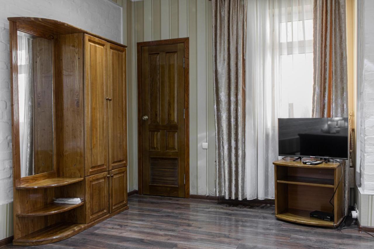 Nur M Tashkent Exterior foto