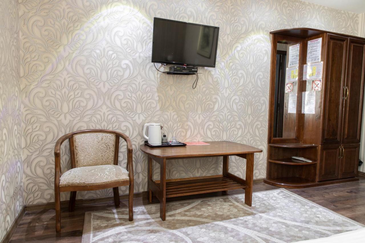 Nur M Tashkent Exterior foto
